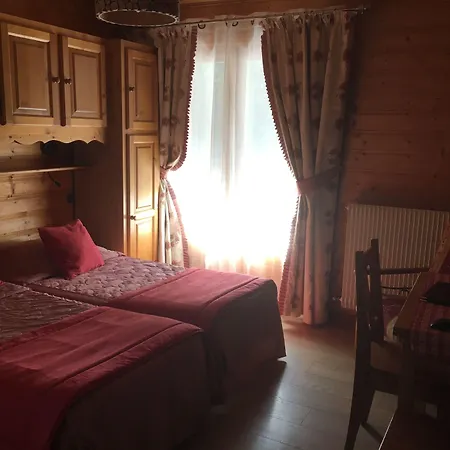 La Perdrix Blanche Szálloda Châtel