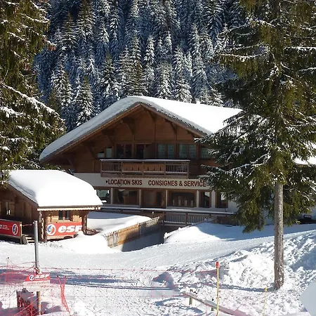 Hotel La Perdrix Blanche 3*
